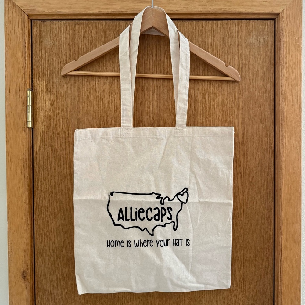 🔶 {4/$12} Alliecaps Vermont “Home is Where Your Hat Is” Reusable Bag